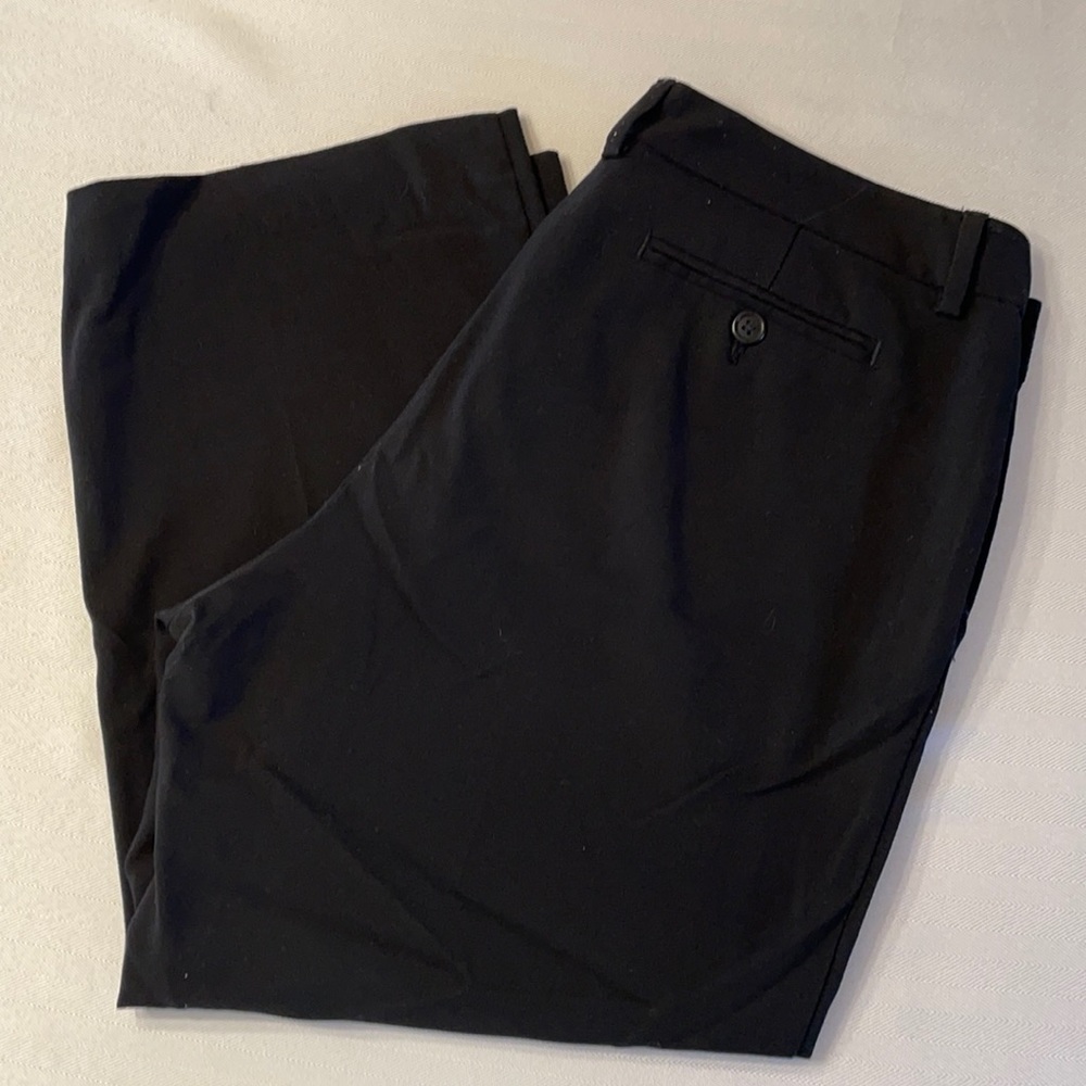 Gap Factory stretch black Capri dress pants
